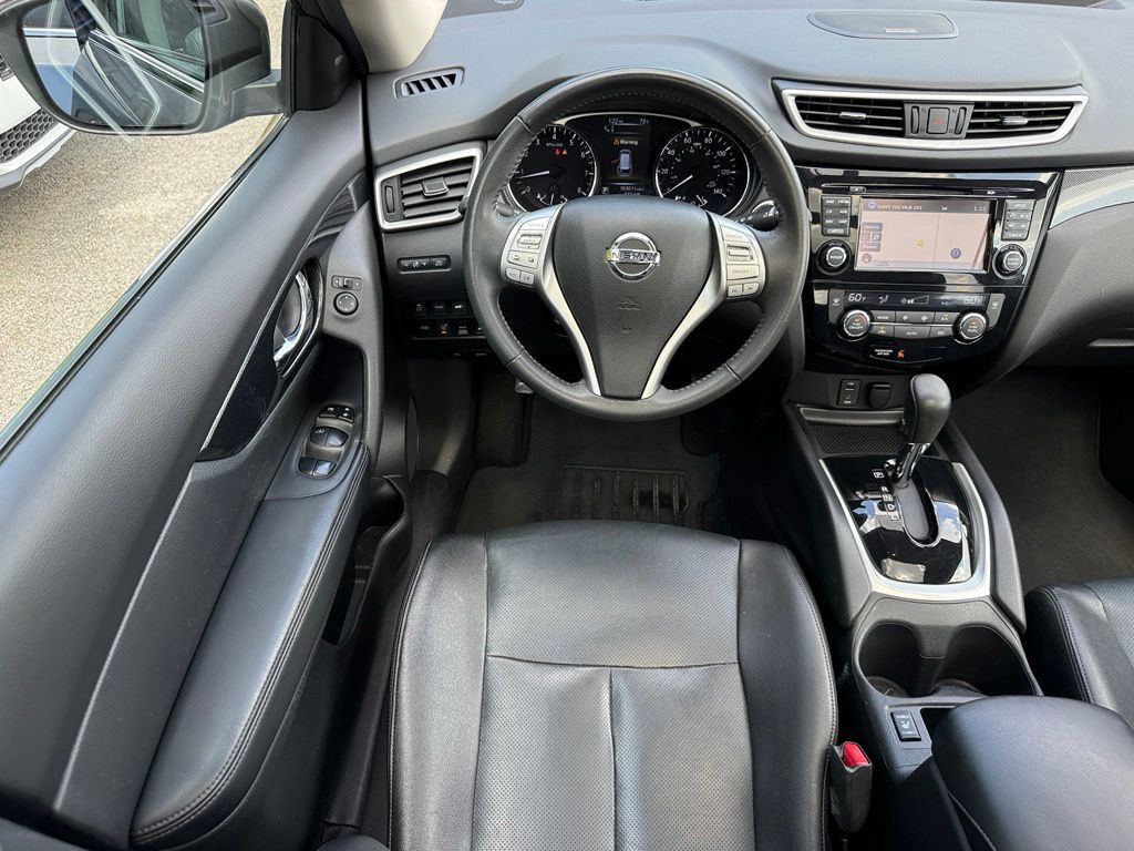 Used 2016 Nissan Rogue SL w/ SL Premium Package AWD/4WD image 25