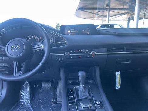 New 2026 MAZDA MAZDA3 2.5 S Sedan w/ Preferred Pkg image 27