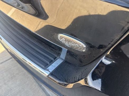 Used 2017 Jeep Grand Cherokee Overland image 4