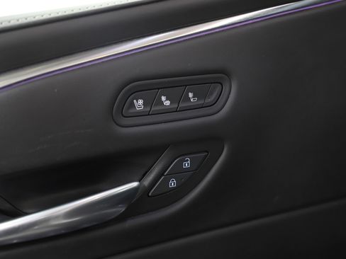 Used 2023 Cadillac Escalade ESV Sport Platinum w/ LPO, ONYX Package image 27