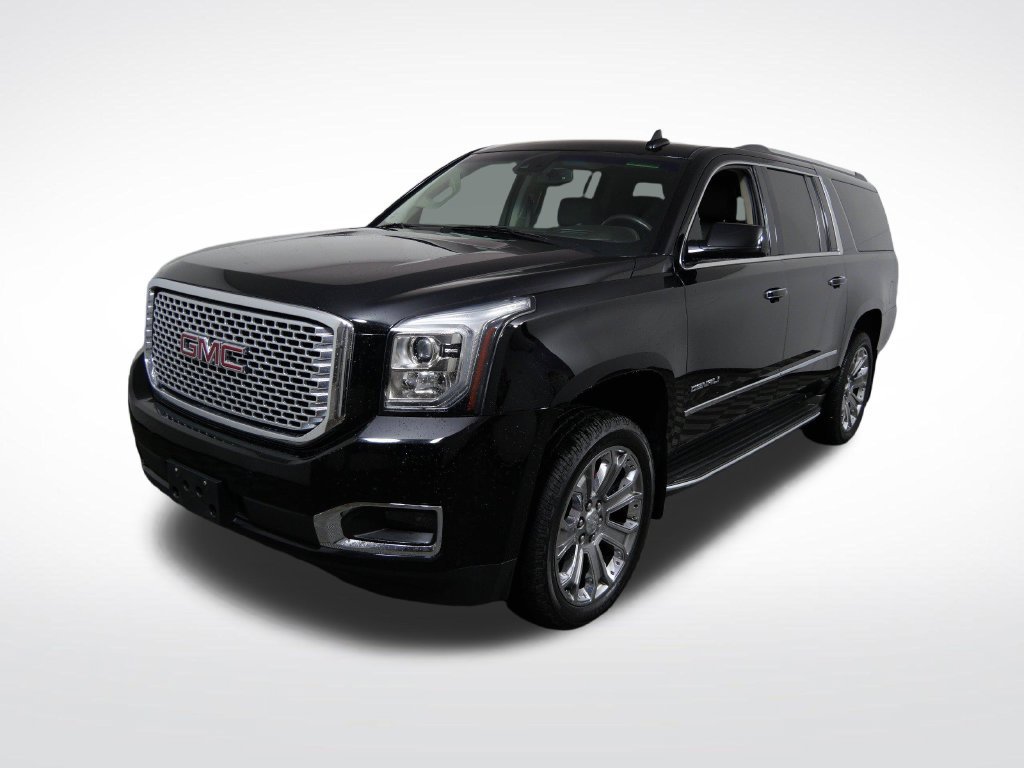 Used 2016 GMC Yukon XL Denali w/ Open Road Package AWD/4WD image 9