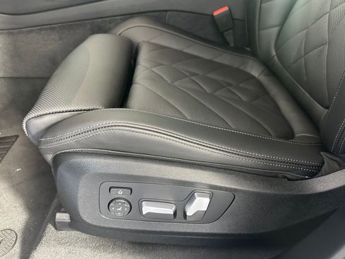 New 2026 BMW X5 sDrive40i w/ Premium Package image 11