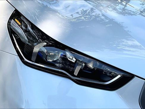 Certified 2026 BMW 530i RWD image 27