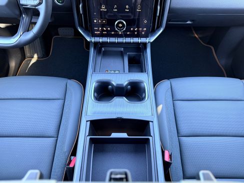 New 2026 GMC Acadia AT4 w/ Luxury Package image 19