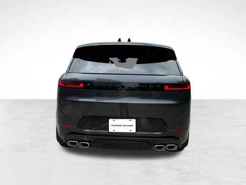 New 2026 Land Rover Range Rover Sport Dynamic SE AWD/4WD image 10