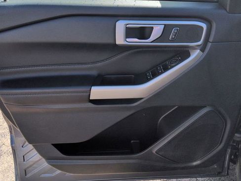 Used 2023 Ford Explorer XLT w/ Class IV Trailer Tow Package image 23