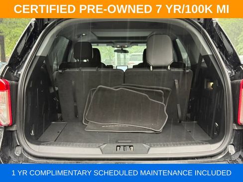 Used 2023 Ford Explorer XLT w/ Equipment Group 202A AWD/4WD image 25
