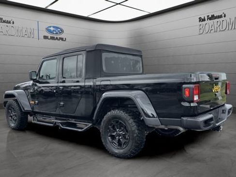 Used 2023 Jeep Gladiator Sport AWD/4WD image 8