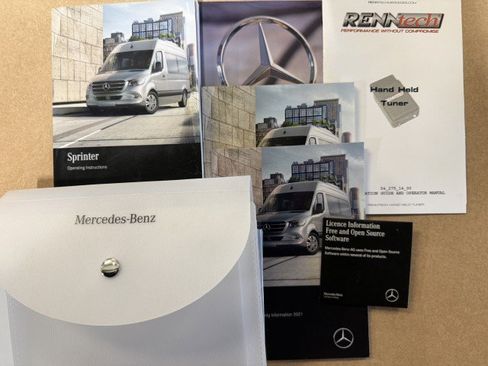 Used 2022 Mercedes-Benz Sprinter 2500 image 66