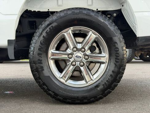 Used 2025 Ford F150 XLT w/ Equipment Group 301A Standard AWD/4WD image 18