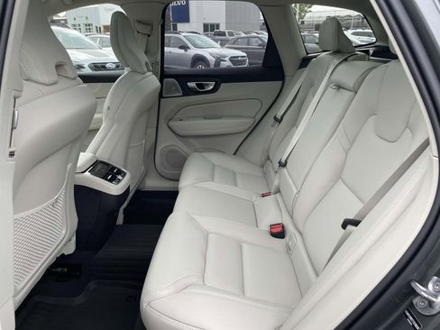 New 2026 Volvo XC60 B5 Ultra w/ Protection Package Premier image 3