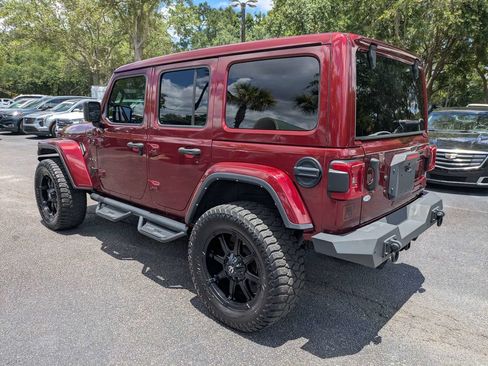 Used 2021 Jeep Wrangler Unlimited Sahara AWD/4WD image 6