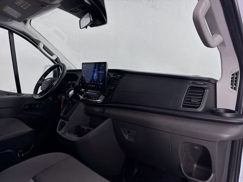 Used 2023 Ford Transit 350 XLT image 30