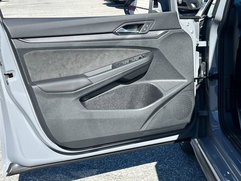 New 2025 Volkswagen GTI SE image 30