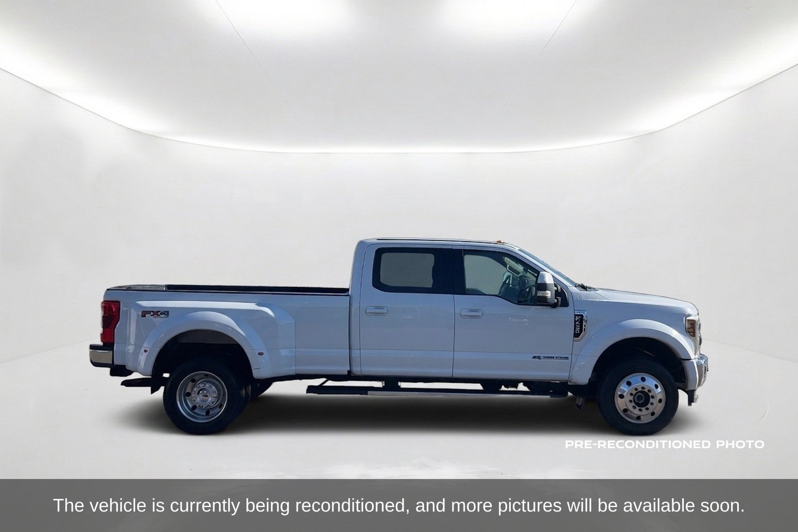Used 2019 Ford F450 Lariat w/ Tow Technology Bundle AWD/4WD image 4