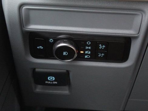 Used 2023 Ford F150 XLT image 19