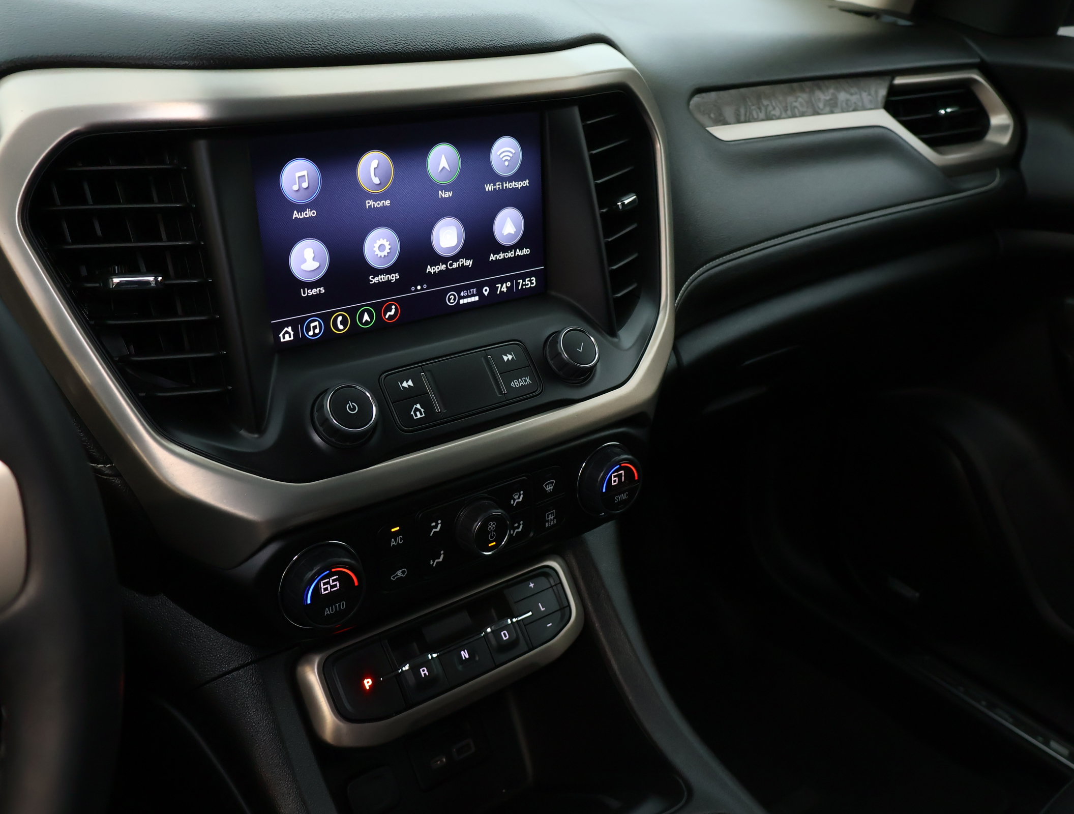 Used 2023 GMC Acadia Denali FWD image 22