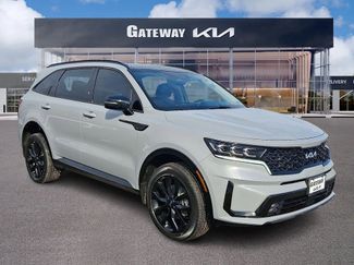 Used 2022 Kia Sorento SX video 1