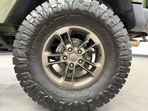 Used 2016 Jeep Wrangler Sahara AWD/4WD image 61