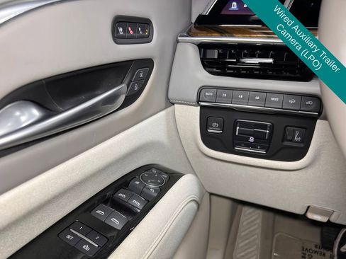 Used 2022 Cadillac Escalade ESV Sport Platinum AWD/4WD image 14