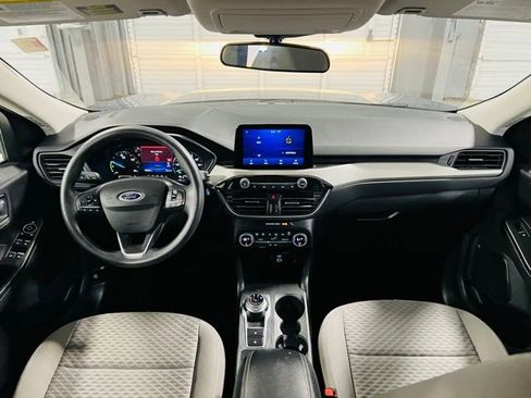 Used 2021 Ford Escape SE AWD/4WD image 3