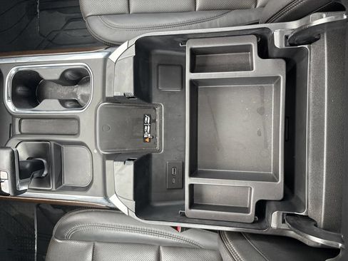 Used 2025 Chevrolet Silverado 1500 High Country AWD/4WD image 37