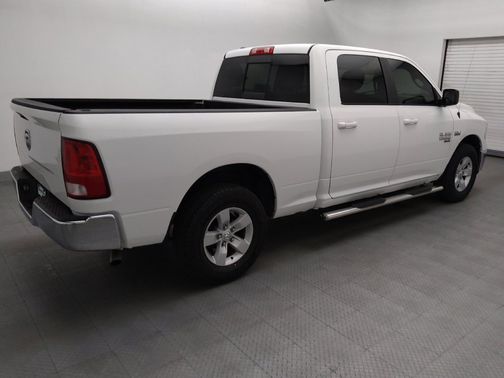 Used 2020 RAM 1500 Classic SLT RWD image 10