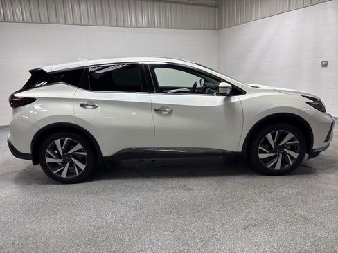 Used 2024 Nissan Murano SL image 8