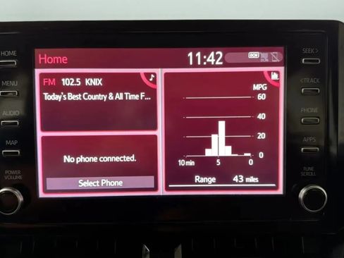 Used 2020 Toyota Corolla LE FWD image 13