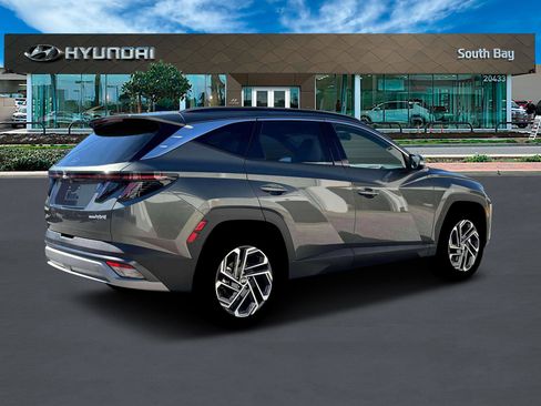 New 2026 Hyundai Tucson Limited image 8