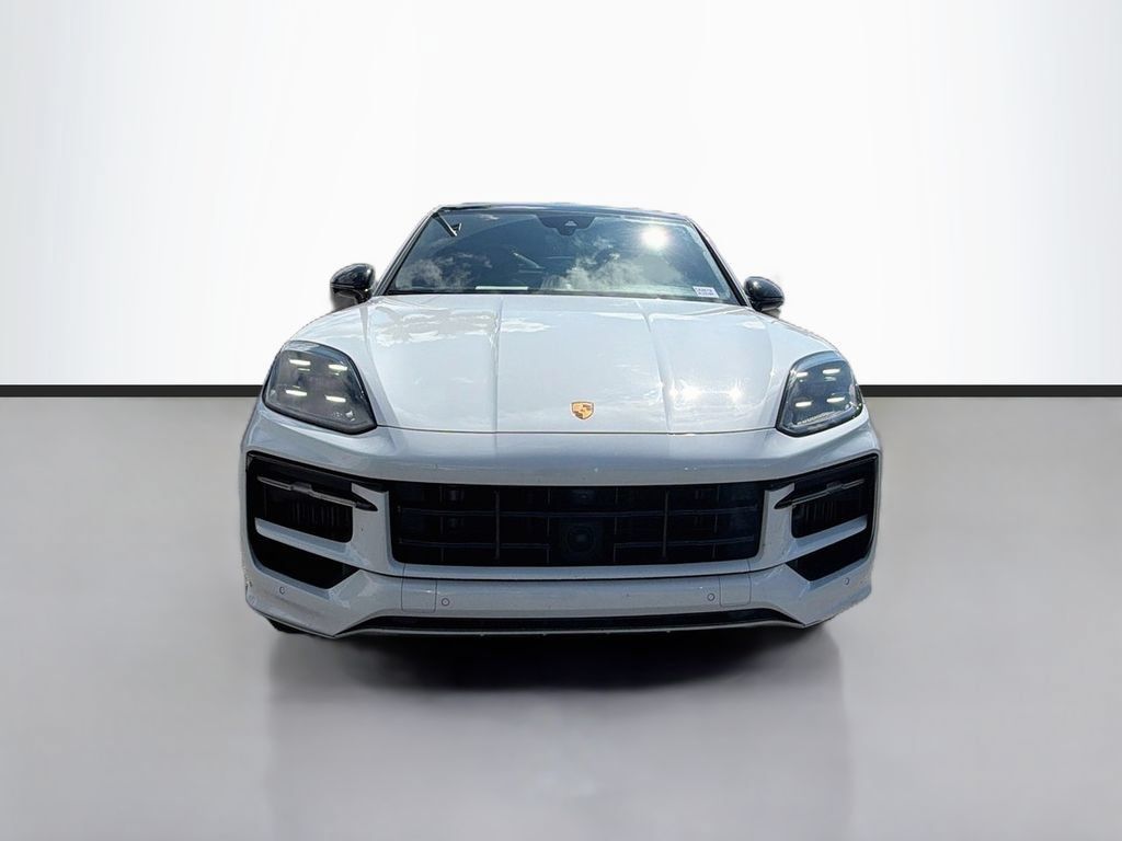 Used 2024 Porsche Cayenne Coupe AWD/4WD image 1