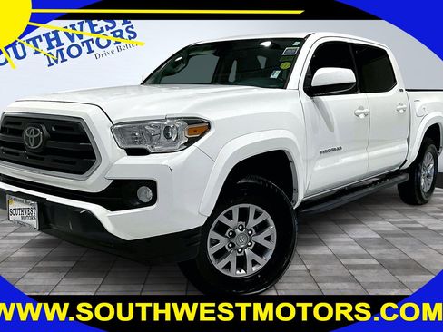 Used 2019 Toyota Tacoma SR5 image 1