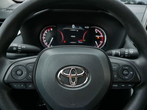 Certified 2025 Toyota RAV4 XLE AWD/4WD image 25