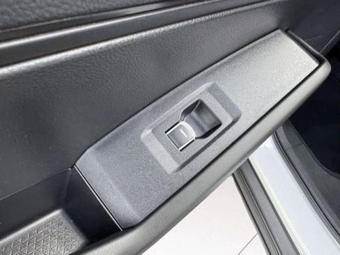 Used 2024 Honda Accord Sport image 39