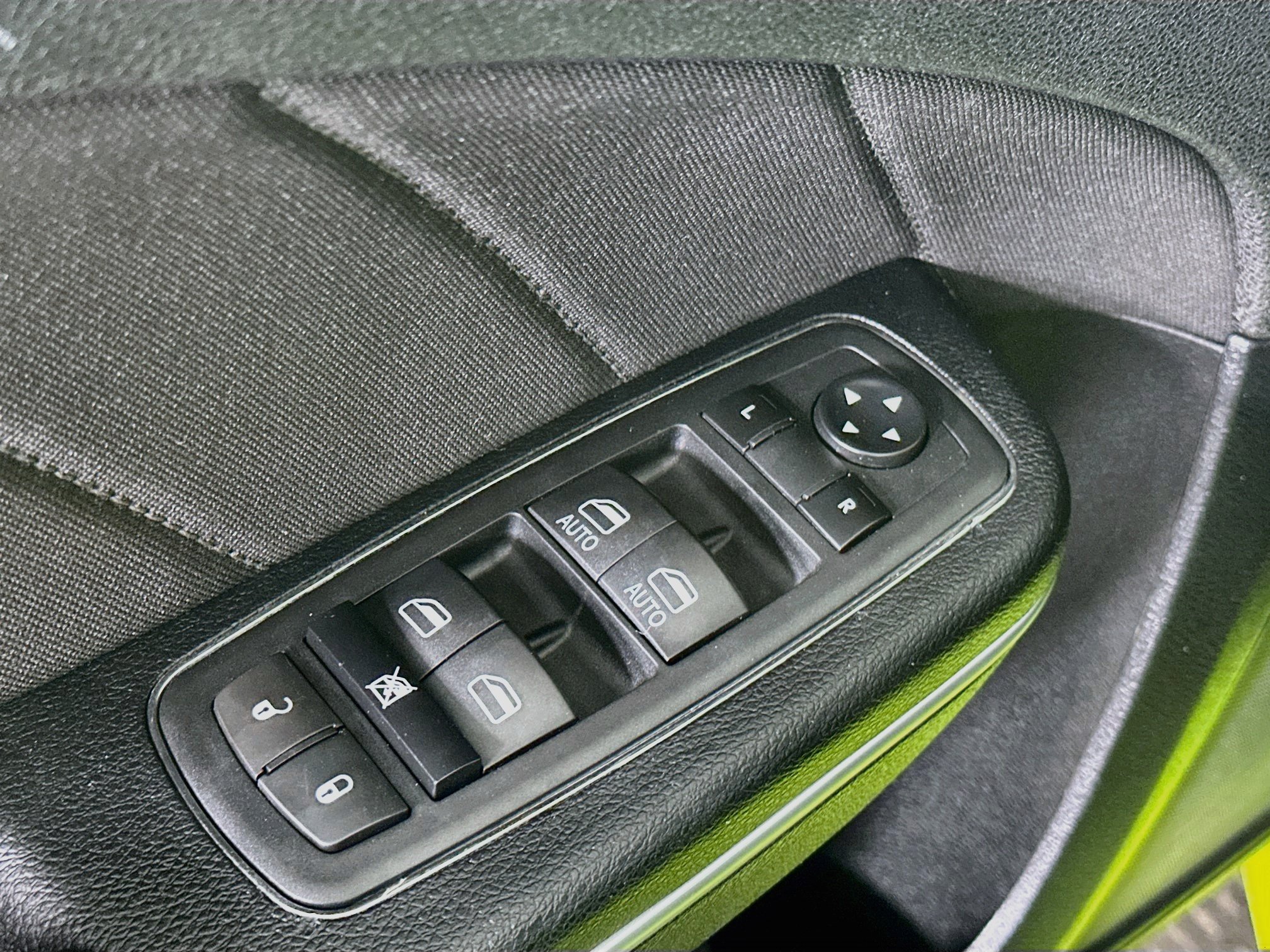 Used 2023 Dodge Charger GT w/ Technology Group RWD image 15