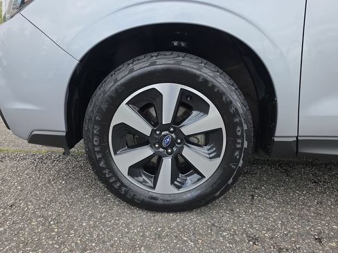 Used 2018 Subaru Forester 2.5i Limited AWD/4WD image 37