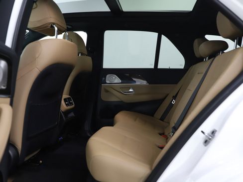 Used 2024 Mercedes-Benz GLE 450 4MATIC image 18