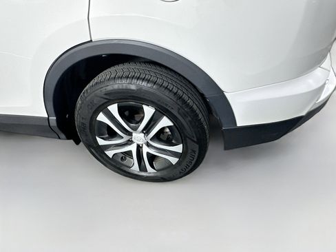 Used 2017 Toyota RAV4 LE image 11