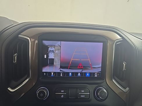 Used 2023 Chevrolet Silverado 2500 High Country w/ Z71 Off-Road Package image 10