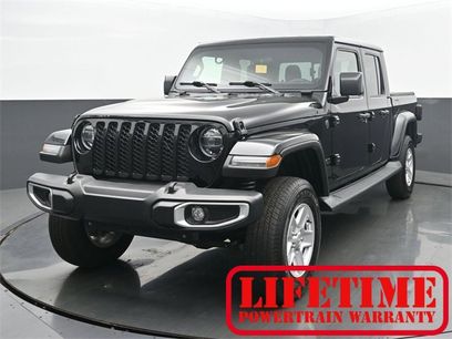 Used 2022 Jeep Gladiator Sport