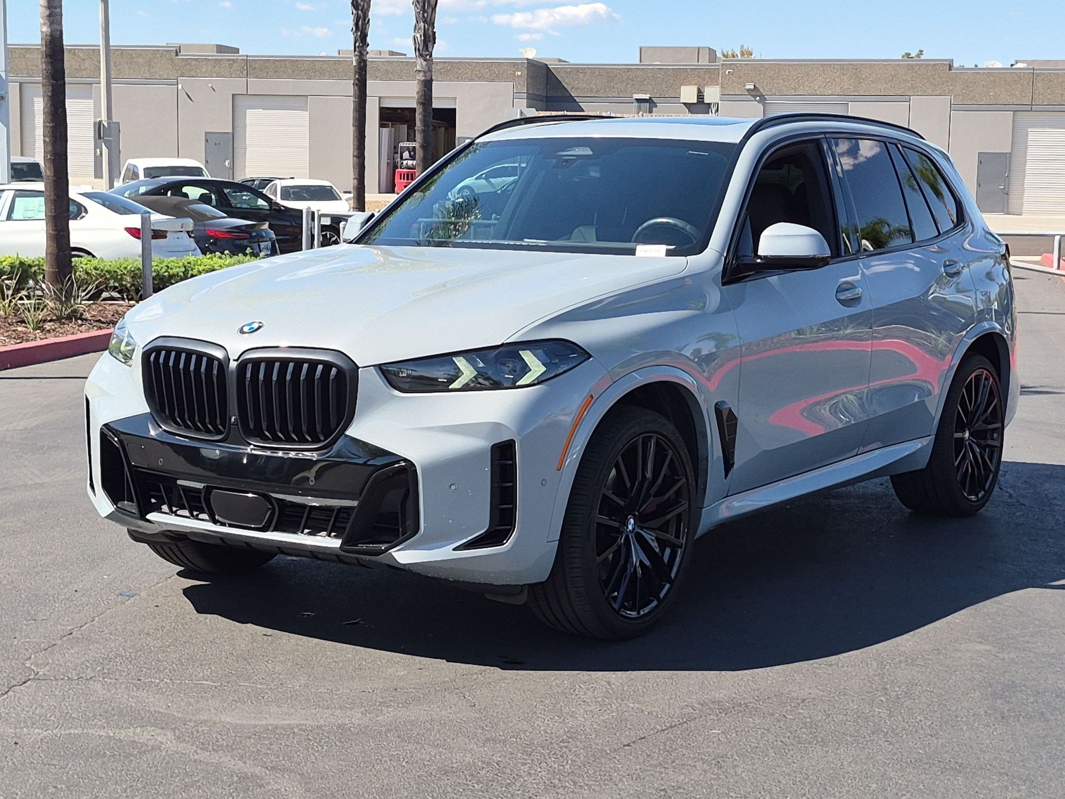 Certified 2024 BMW X5 sDrive40i w/ M Sport Package RWD image 5