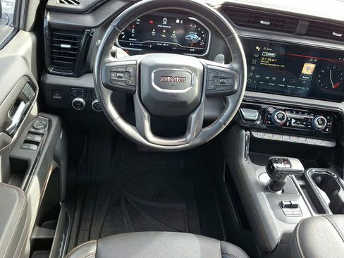 Used 2023 GMC Sierra 1500 AT4 w/ Technology Package image 12