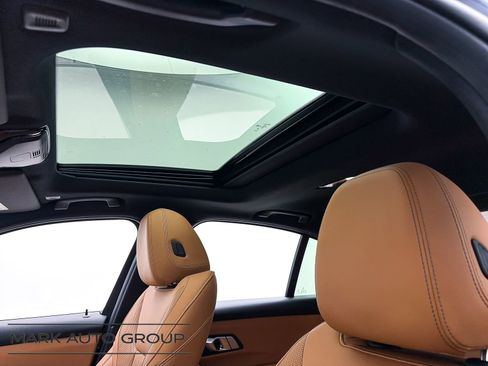 Used 2023 BMW M340i xDrive image 3