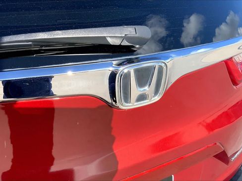 Used 2018 Honda CR-V Touring image 31