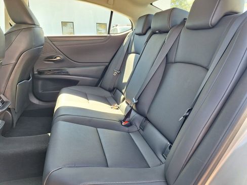 Used 2023 Lexus ES 350 w/ Premium Package image 24