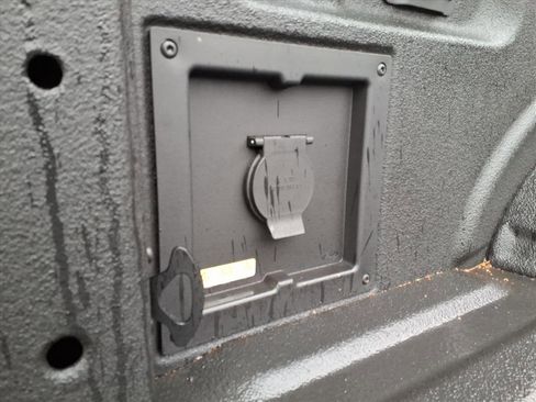 Used 2023 Ford F150 XLT w/ Equipment Group 302A High image 7