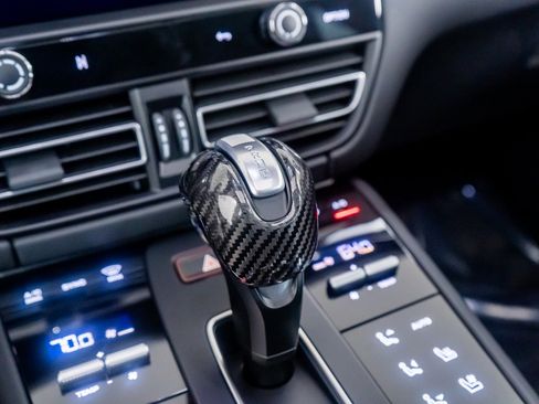 Used 2024 Porsche Macan GTS image 49