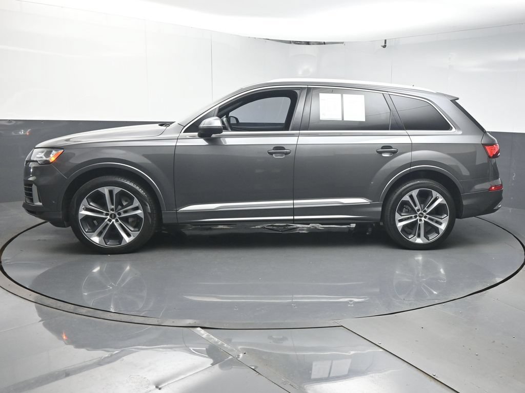 Used 2022 Audi Q7 3.0T Premium Plus w/ Premium Plus Package AWD/4WD image 5
