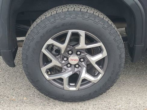 Certified 2022 GMC Sierra 1500 SLT w/ SLT Premium Plus Package image 6