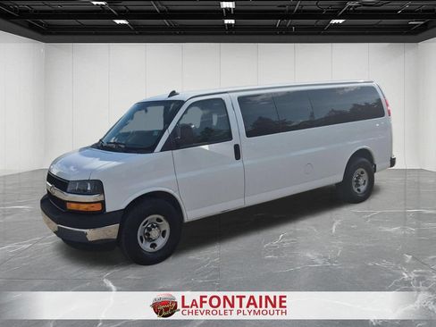 Certified 2017 Chevrolet Express 3500 LT w/ LT Preferred Equipment Group RWD image 1